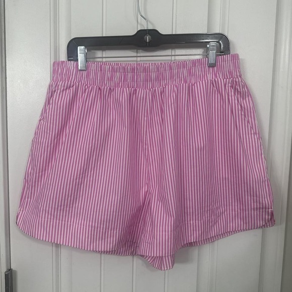 Pants - Boutique brand Blakeley NWT pink and white striped cotton boxer style short. L